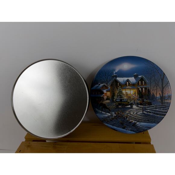Terry Redlin 1990 Night Before Christmas Collectible Round Tin Gift Container - Picture 5 of 6